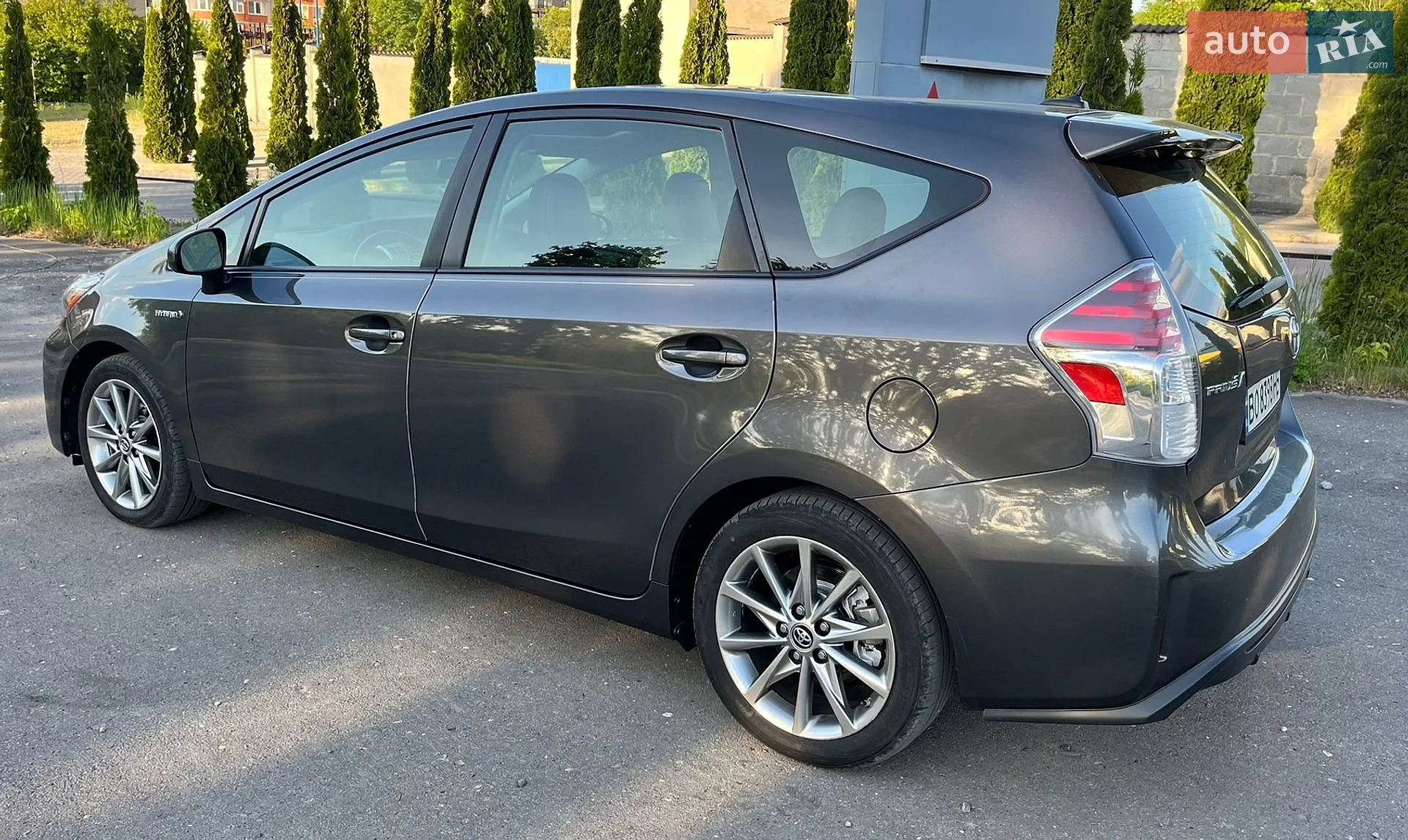 2014 Toyota Prius v (+) - мініатюра 26