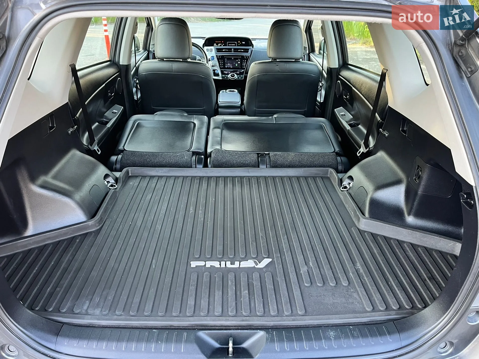 2014 Toyota Prius v (+) - мініатюра 60