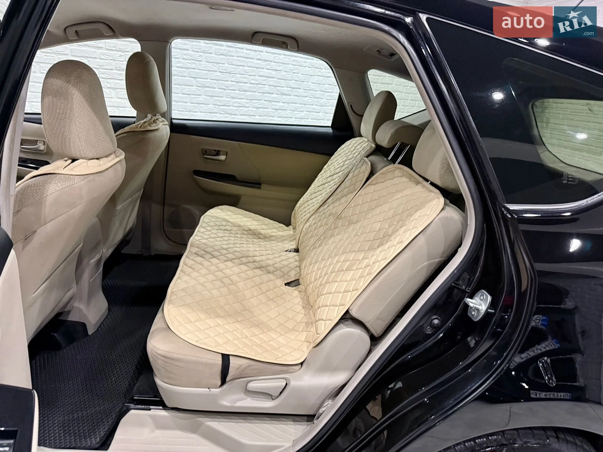 2013 Toyota Prius v (+) - мініатюра 65