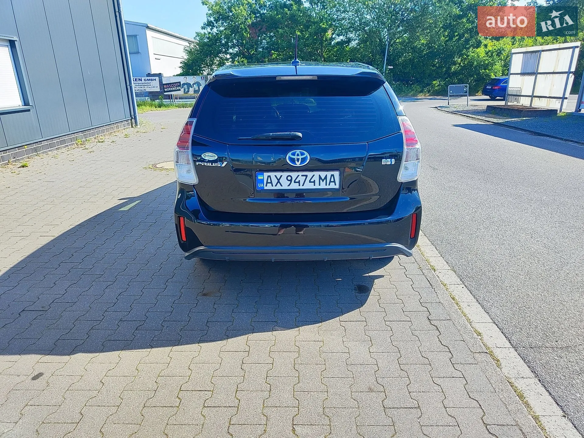 2016 Toyota Prius v (+) - мініатюра 6