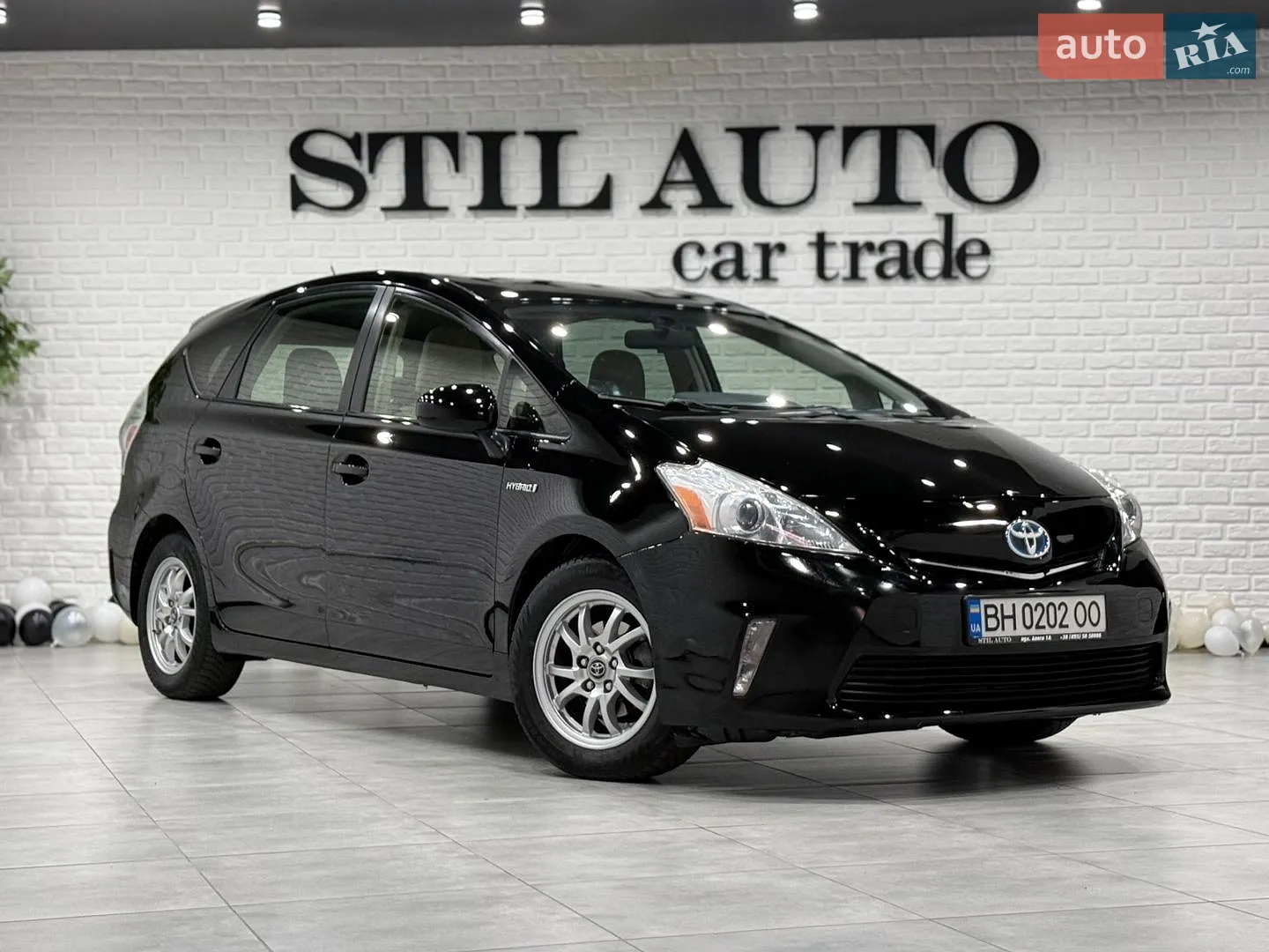 2013 Toyota Prius v (+) - фото 1