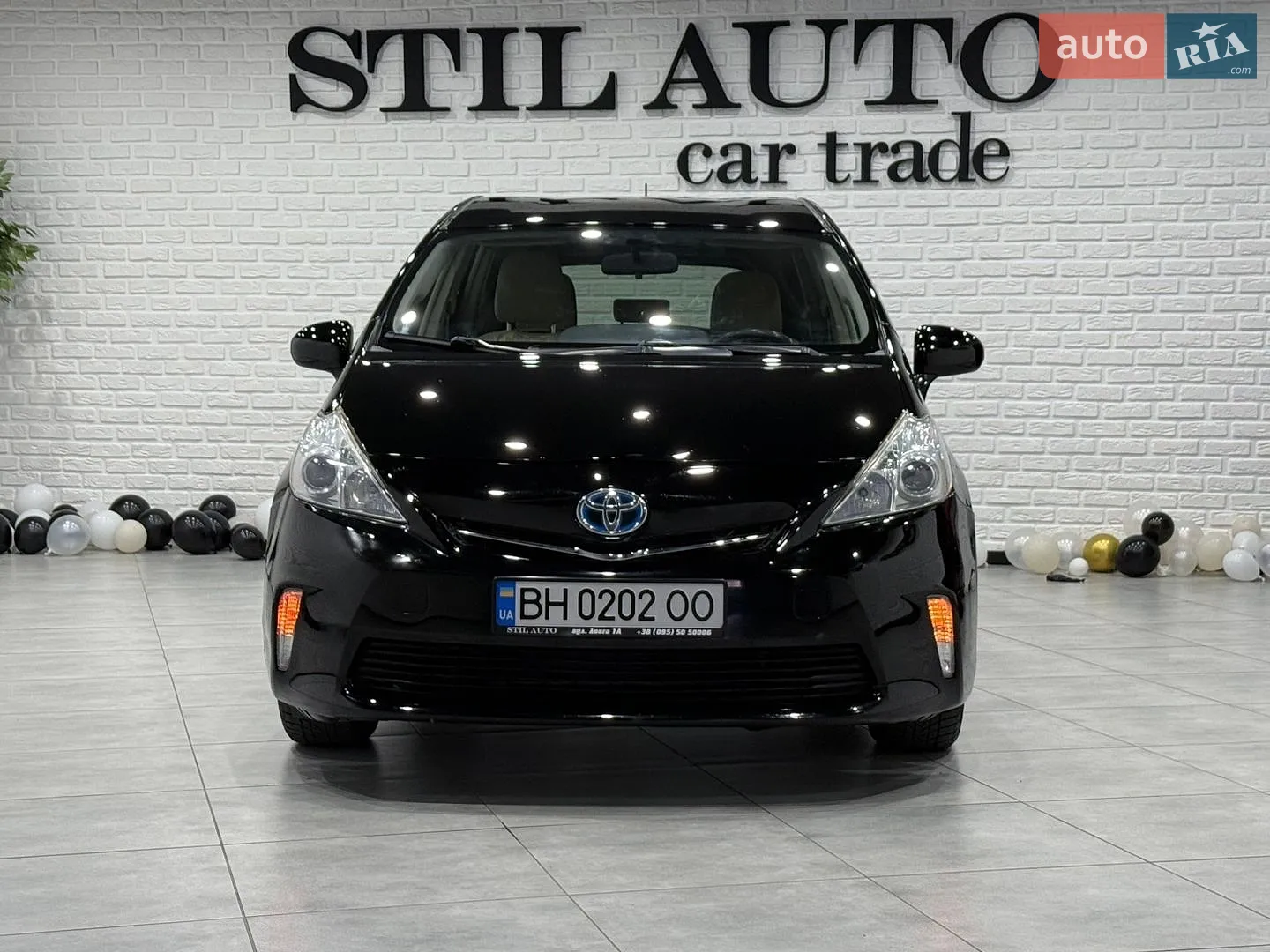 2013 Toyota Prius v (+) - мініатюра 13