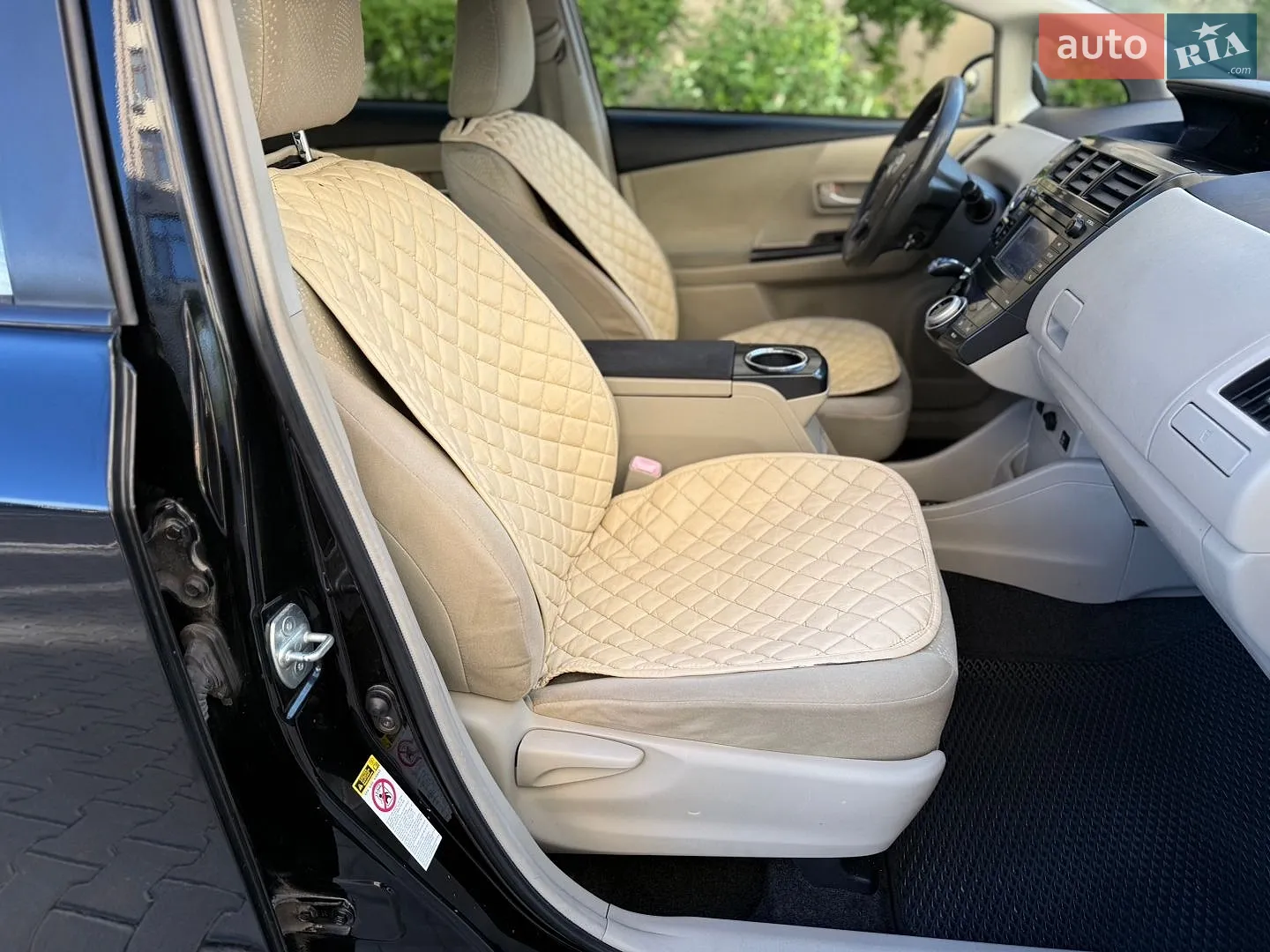 2013 Toyota Prius v (+) - мініатюра 35