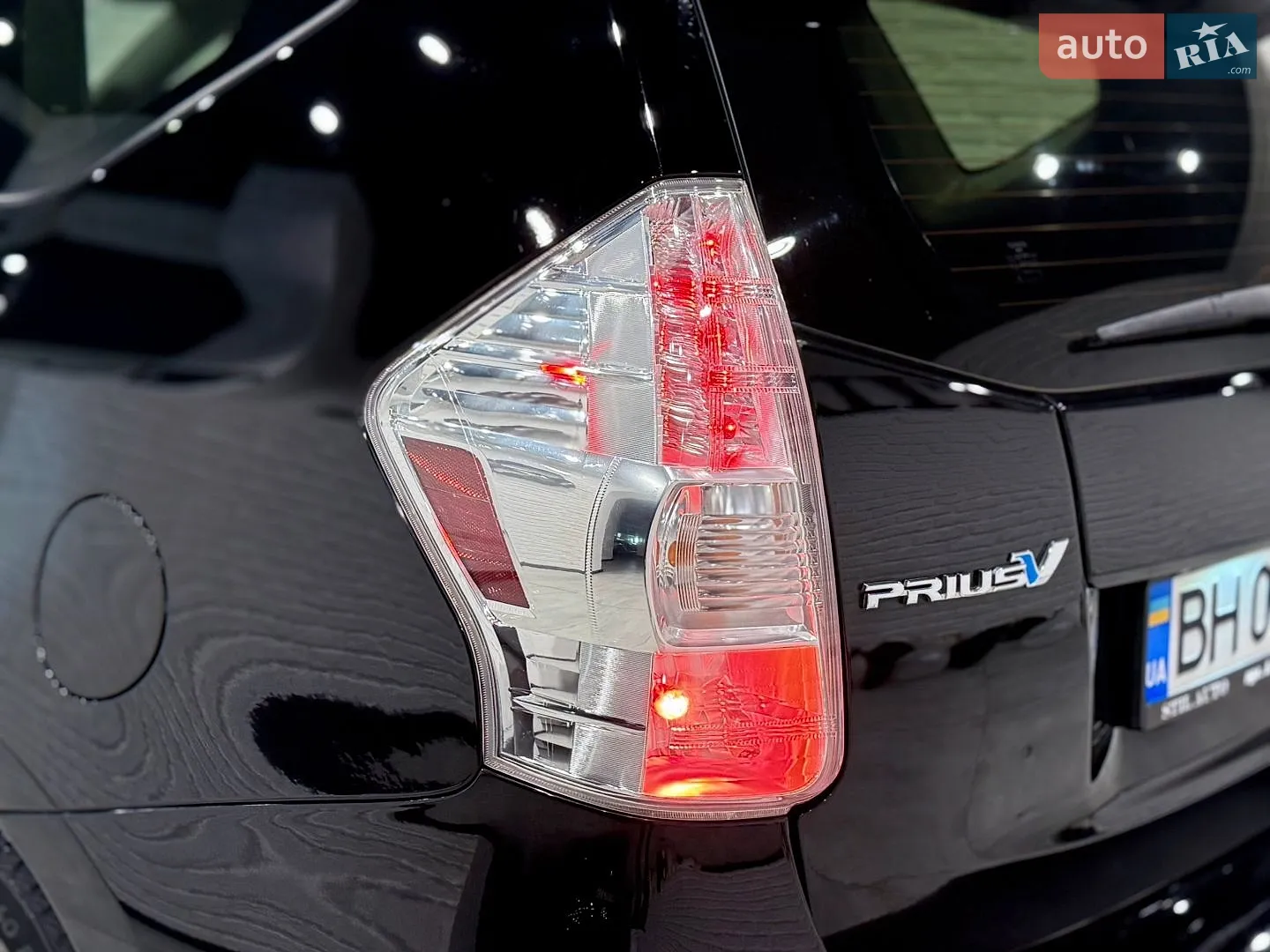 2013 Toyota Prius v (+) - мініатюра 58