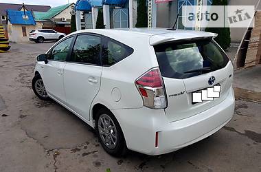 Универсал Toyota Prius 2015 в Каховке