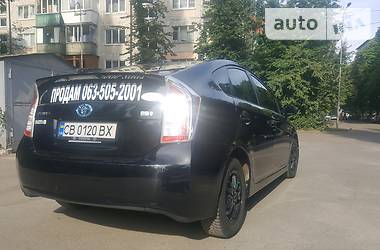 Хэтчбек Toyota Prius 2013 в Киеве