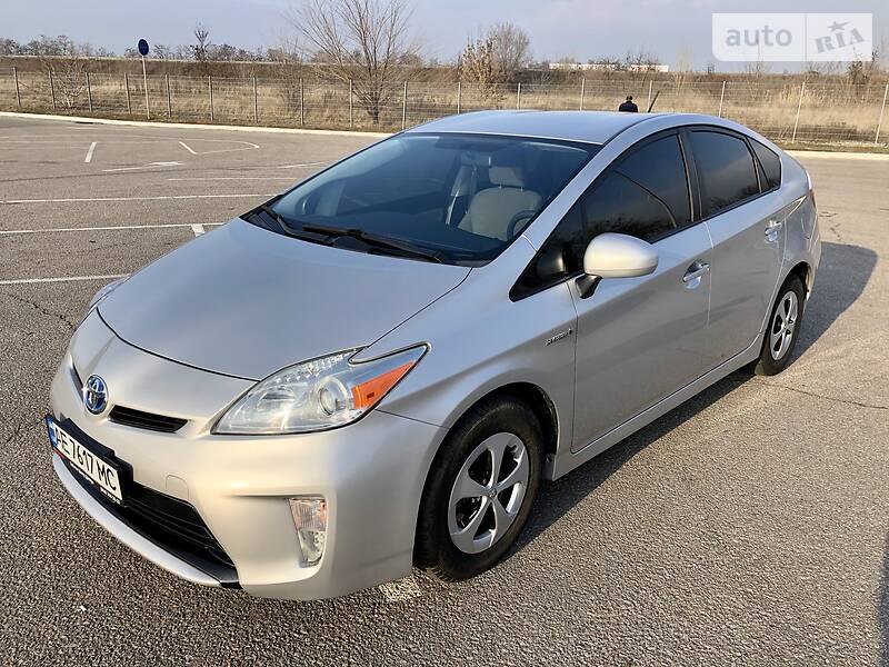 Хетчбек Toyota Prius 2012 в Дніпрі