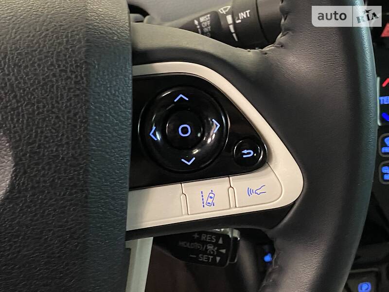 Хетчбек Toyota Prius 2017 в Одесі