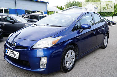 Хэтчбек Toyota Prius 2010 в Львове