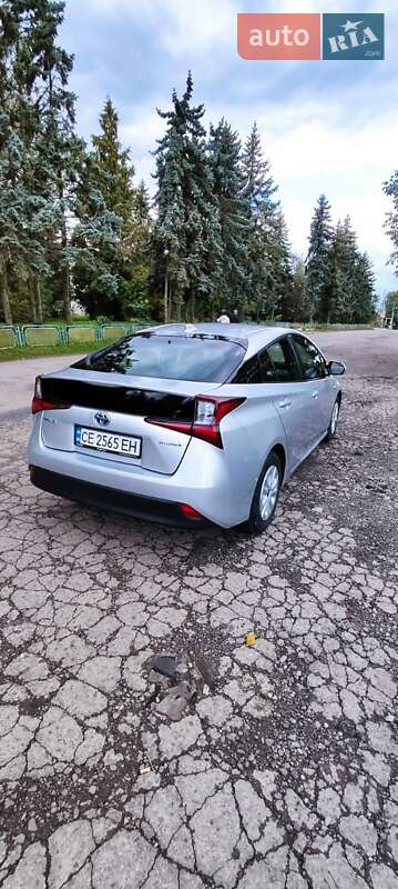 Хетчбек Toyota Prius 2020 в Чернівцях