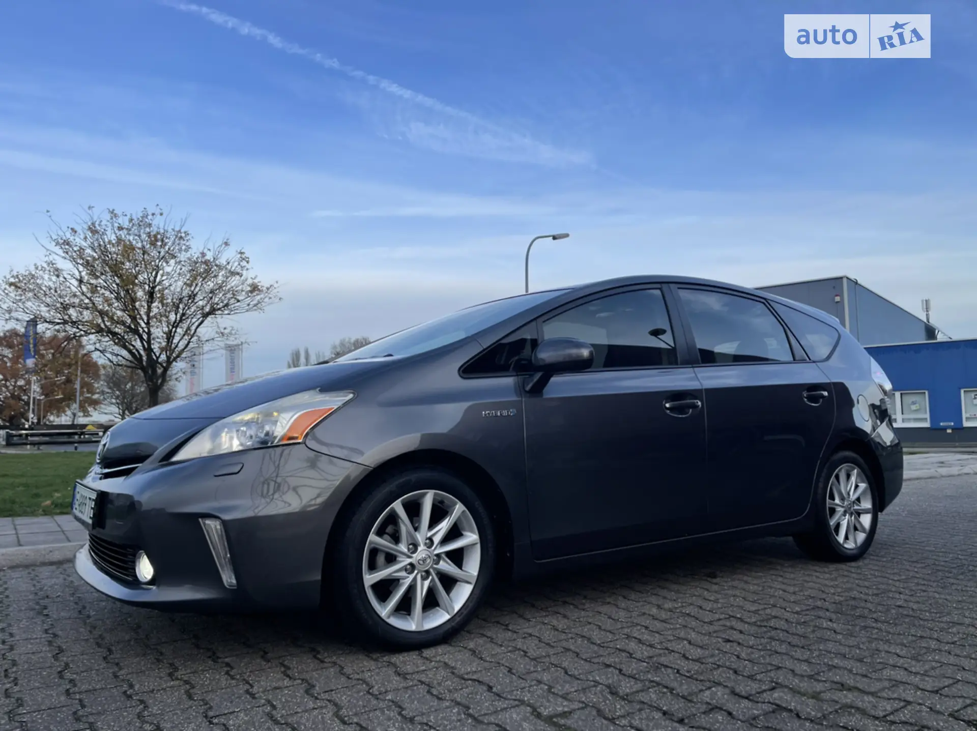 2012 Toyota Prius - фото 1