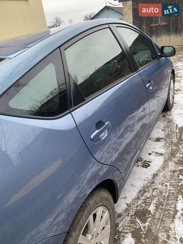 Хетчбек Toyota Prius 2005 в Могилів-Подільському