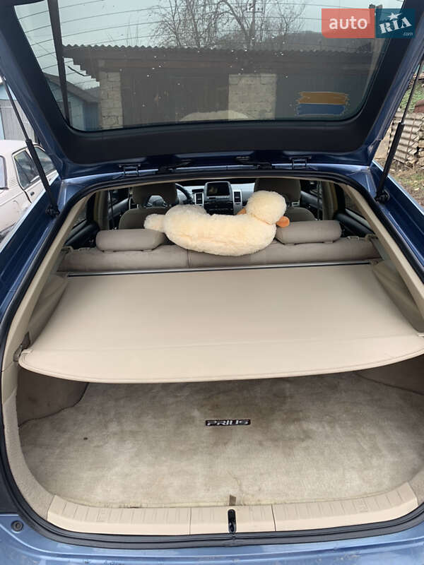 Хетчбек Toyota Prius 2005 в Могилів-Подільському