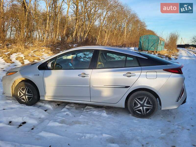 Toyota Prius 2017