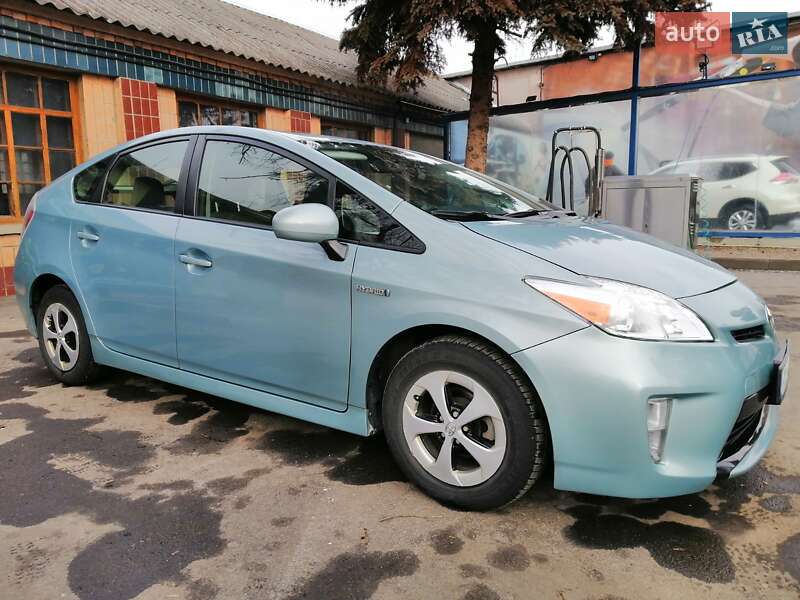Хетчбек Toyota Prius 2013 в Харкові