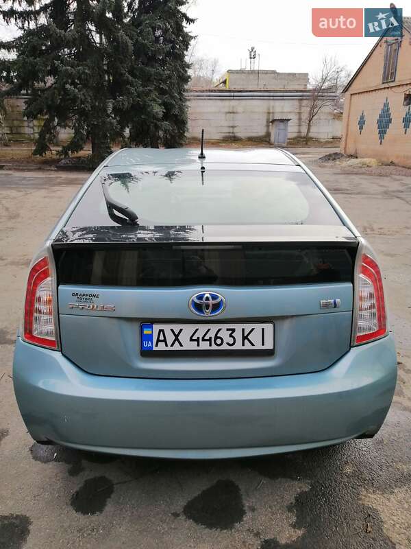 Хетчбек Toyota Prius 2013 в Харкові