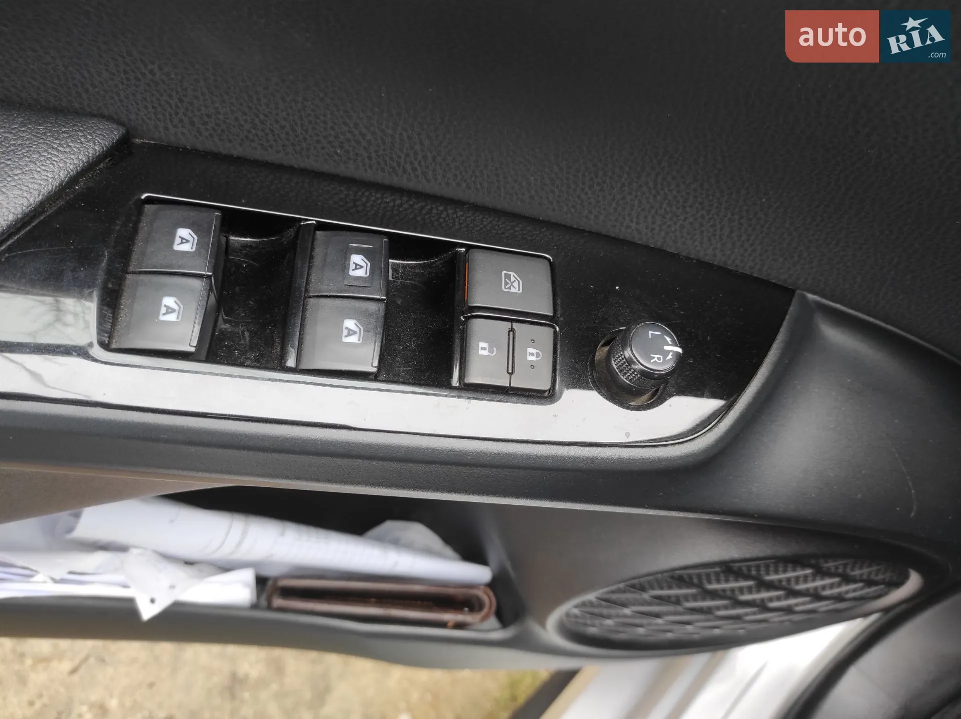 2018 Toyota Prius - мініатюра 22