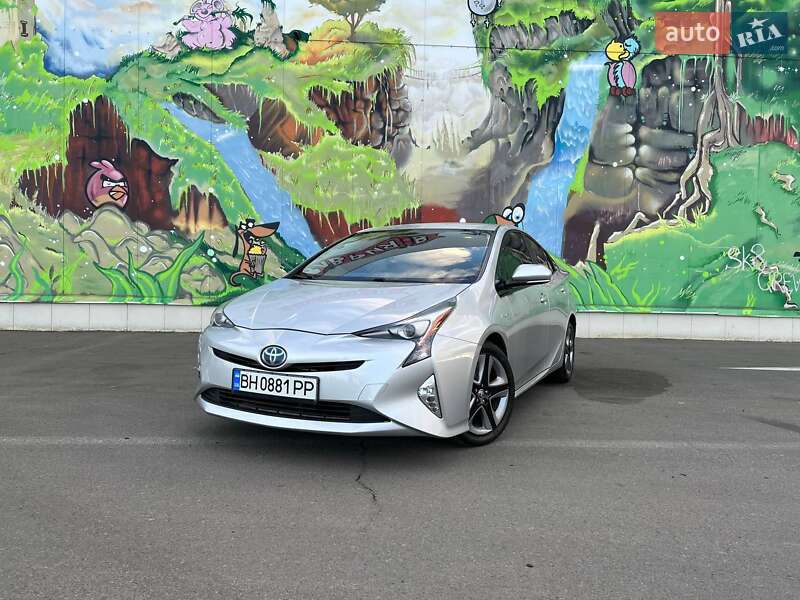 Хетчбек Toyota Prius 2016 в Одесі