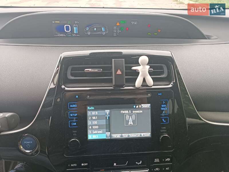 Хэтчбек Toyota Prius 2017 в Ровно фото 15 Хэтчбек Toyota Prius 2017 в Ровно