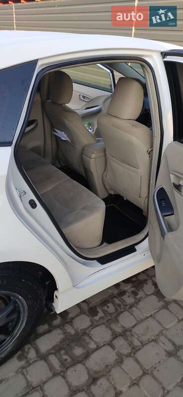 Хетчбек Toyota Prius 2012 в Ірпені