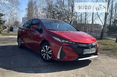 Хетчбек Toyota Prius 2018 в Києві