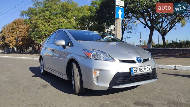 Хетчбек Toyota Prius 2013 в Миколаєві