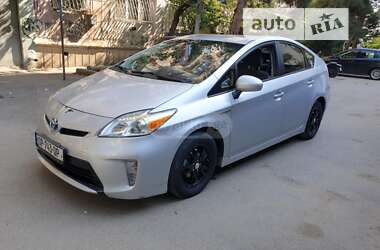 Хэтчбек Toyota Prius 2014 в Николаеве