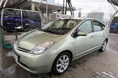 Хэтчбек Toyota Prius 2006 в Одессе