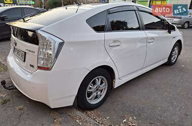 Хэтчбек Toyota Prius 2010 в Запорожье