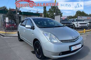 Хэтчбек Toyota Prius 2005 в Николаеве