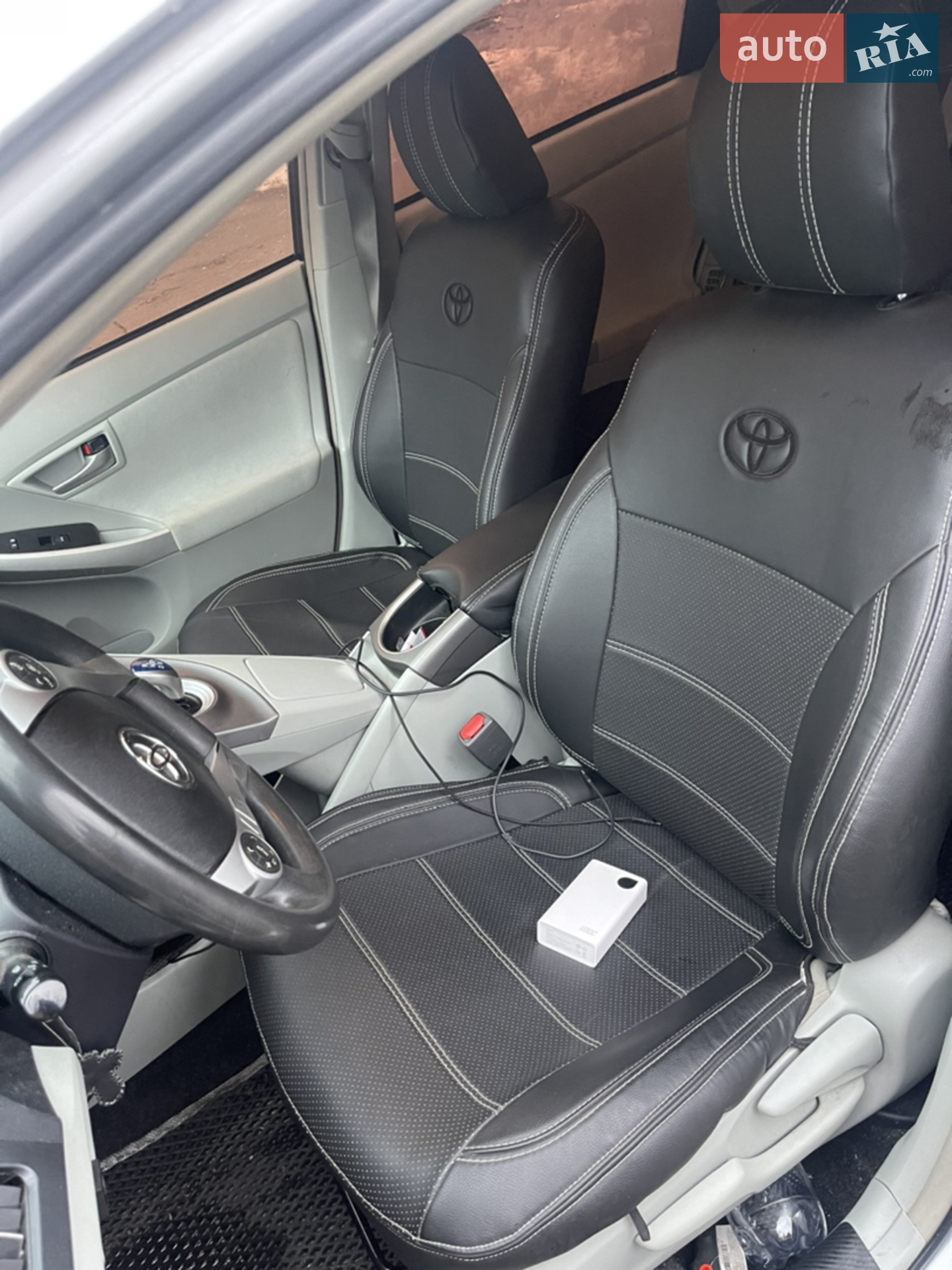 2015 Toyota Prius - мініатюра 4