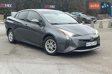 Хетчбек Toyota Prius 2016 в Києві