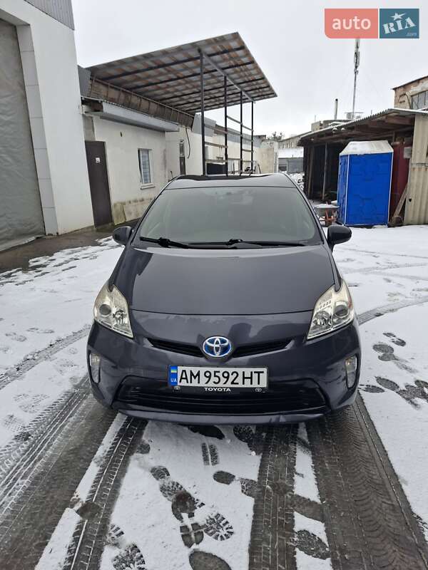 Хэтчбек Toyota Prius 2013 в Звягеле