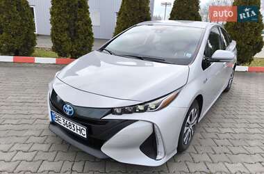 Хетчбек Toyota Prius 2019 в 