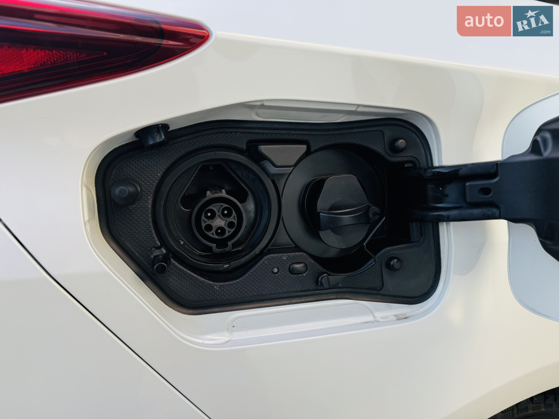 2017 Toyota Prius - мініатюра 14