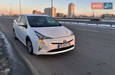 Хетчбек Toyota Prius 2016 в Києві