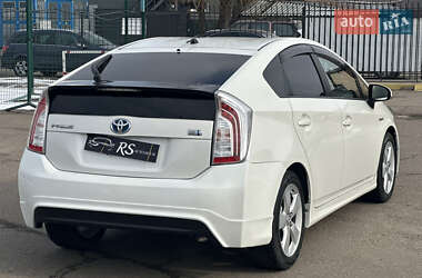 Хетчбек Toyota Prius 2015 в Києві