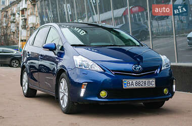 Хэтчбек Toyota Prius 2012 в Киеве