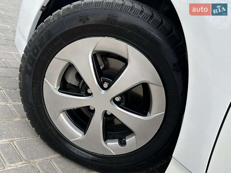 Хетчбек Toyota Prius 2012 в Одесі