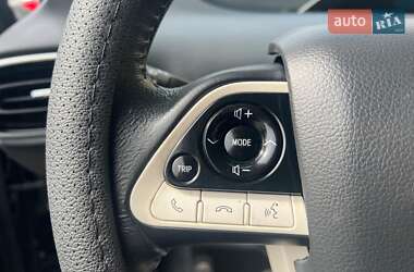 Хетчбек Toyota Prius 2016 в Одесі