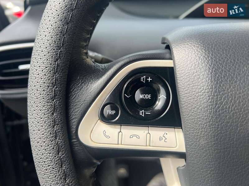 Хетчбек Toyota Prius 2016 в Одесі фото 36 Хетчбек Toyota Prius 2016 в Одесі