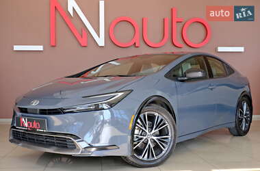 Хэтчбек Toyota Prius 2024 в 