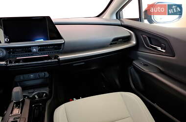 Хэтчбек Toyota Prius 2024 в 