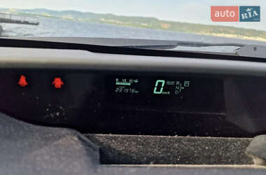 Хетчбек Toyota Prius 2005 в 