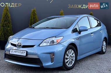 Хетчбек Toyota Prius 2012 в 