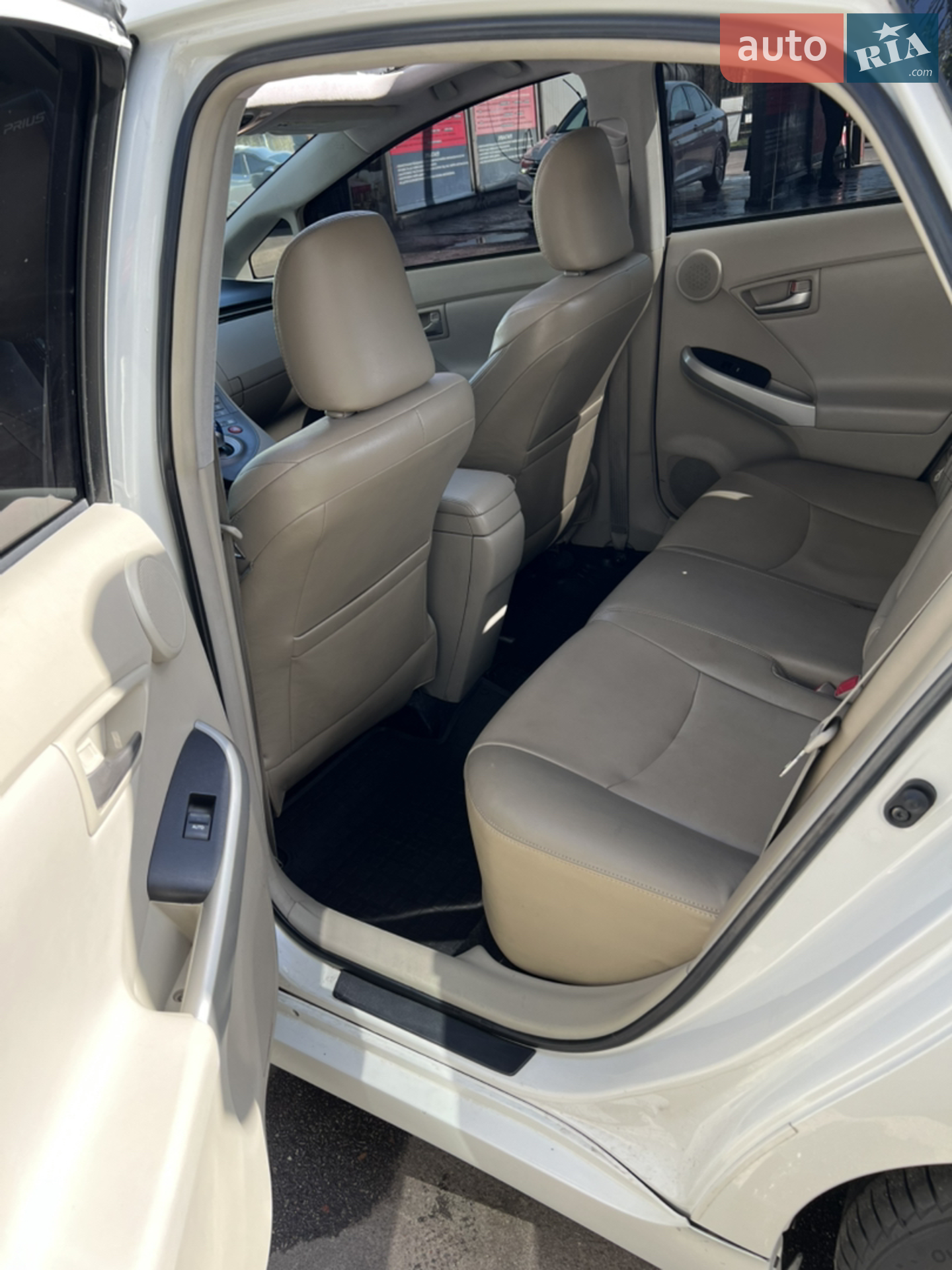 2014 Toyota Prius - мініатюра 38