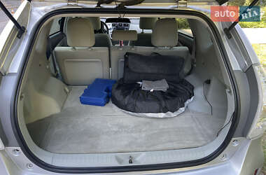 Хэтчбек Toyota Prius 2011 в 