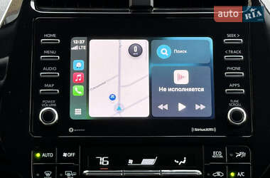 Хэтчбек Toyota Prius 2021 в 