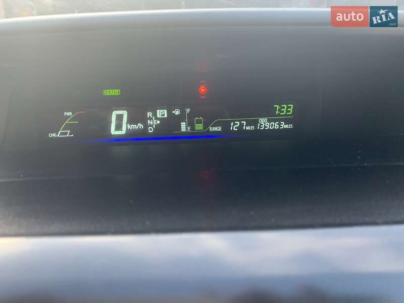 Универсал Toyota Prius 2014 в Тернополе