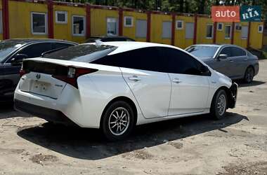 Хетчбек Toyota Prius 2022 в 